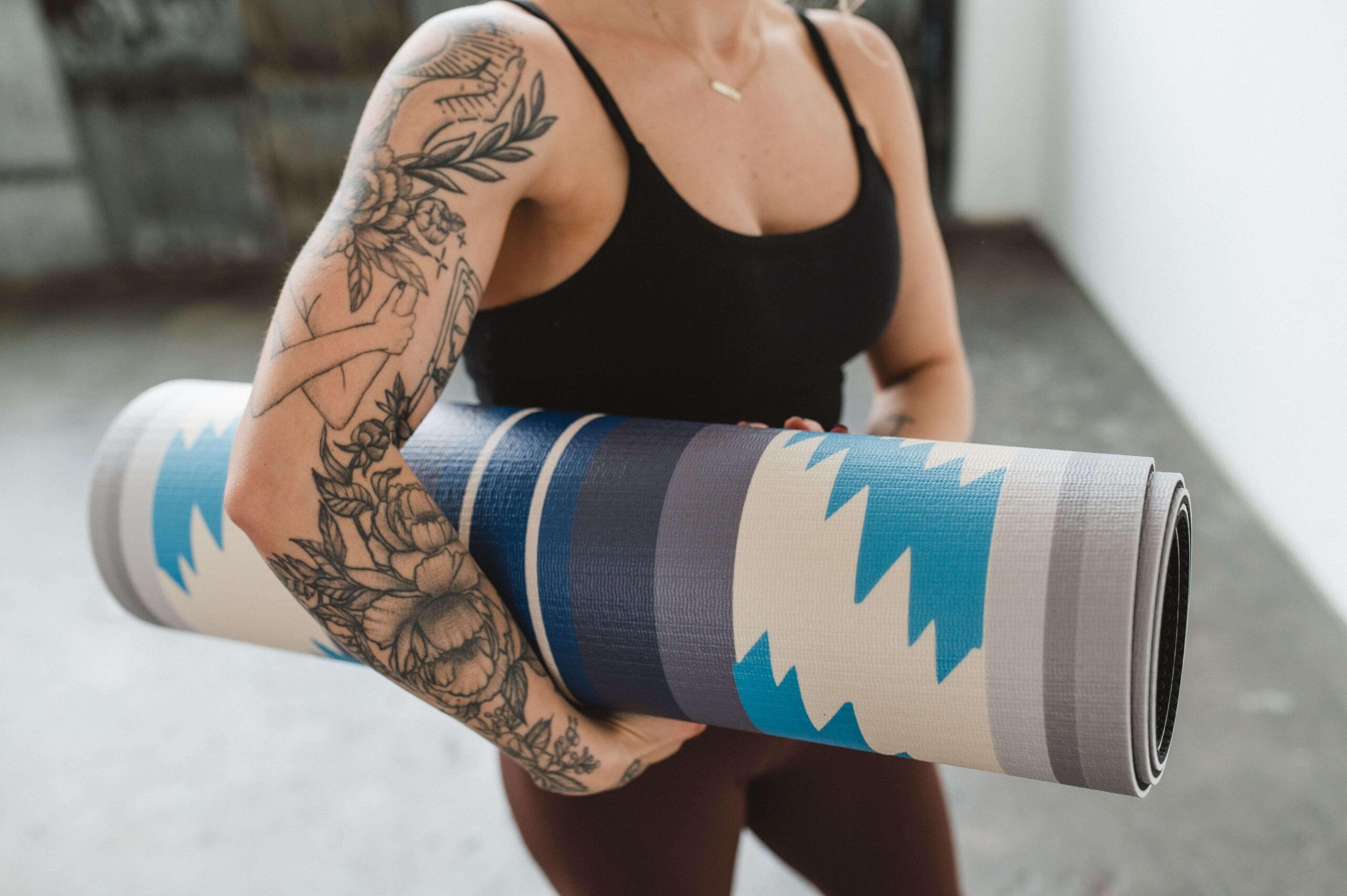 Bear Creek Juniper Yoga Mat – 6mm Eco-Friendly Non-Slip Mat for Comfort, Grip & Stability - Image 4